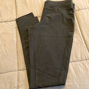 Lole salutation black leggings never worn.